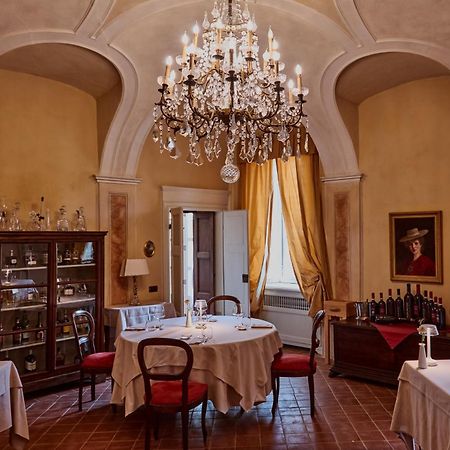 Relais Castello Di Razzano Hotel Alfiano Natta Luaran gambar